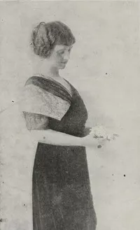 Mariana Cox Méndez (Shade) (1871-1914)