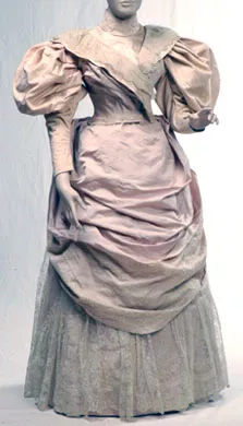 Traje
