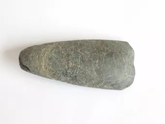 Hacha (lítica)