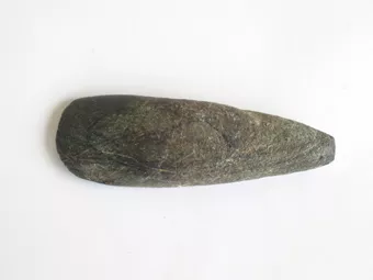 Hacha (lítica)