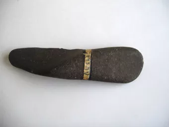Hacha (lítica)