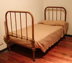 Cama