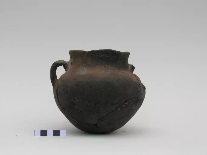 Olla (arqueológica y etnográfica)