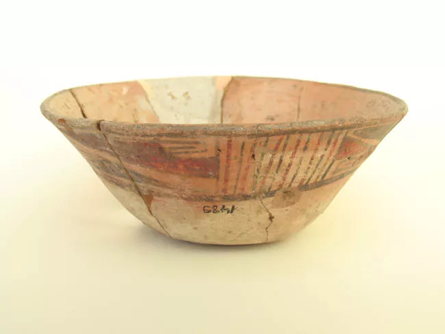Plato (arqueológico y etnográfico)