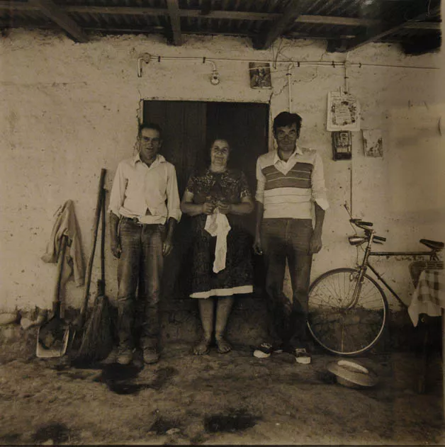 Putaendo , de la serie "Ropa Tendida"