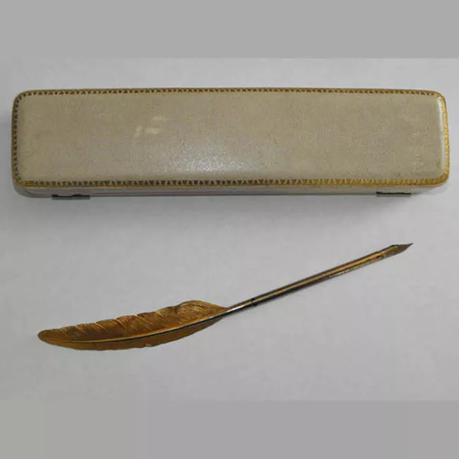 Pluma (escritura)