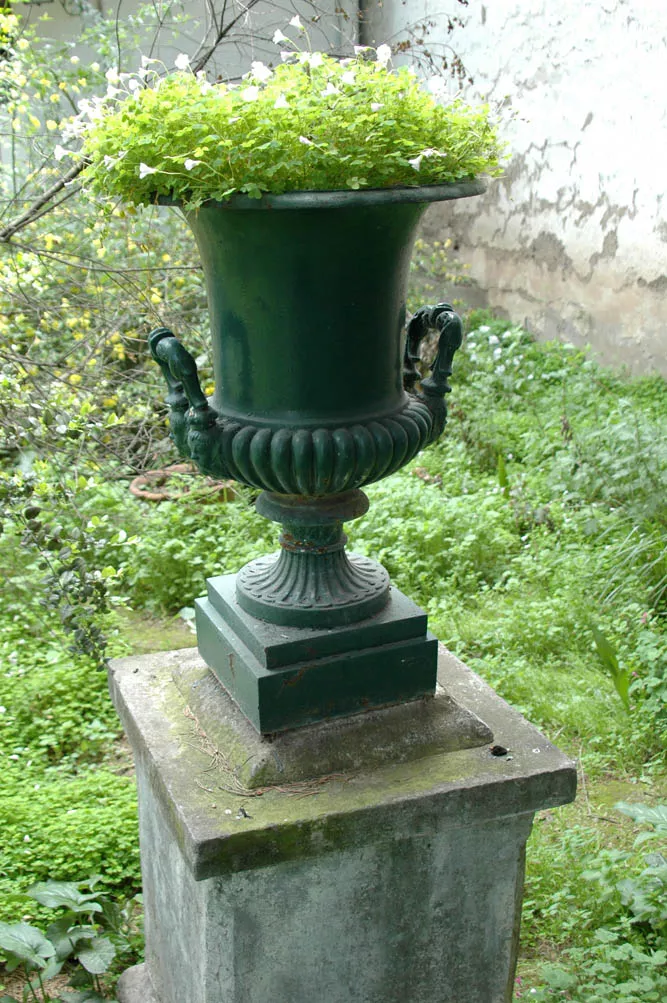Jarrón de jardín