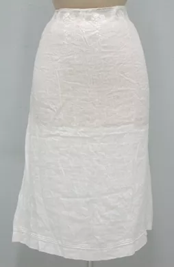 Enagua de medio cuerpo