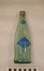 Botella de bebida