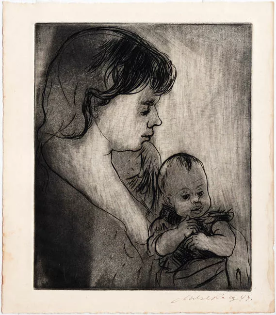 Madre sentada con niño