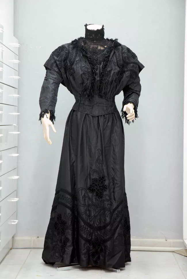 Traje