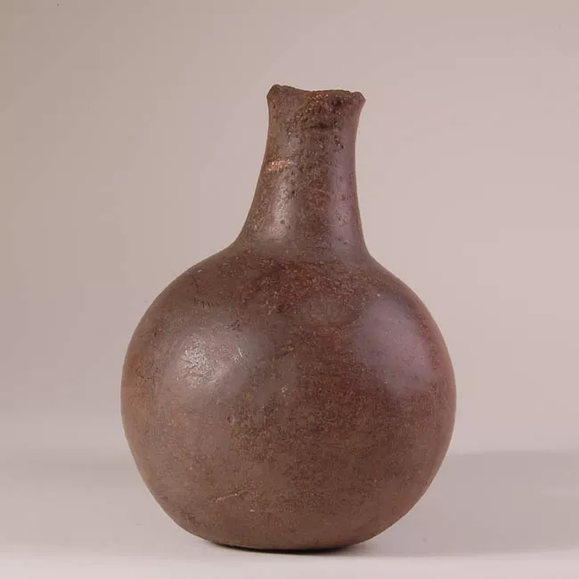 Botella (arqueológica y etnográfica)
