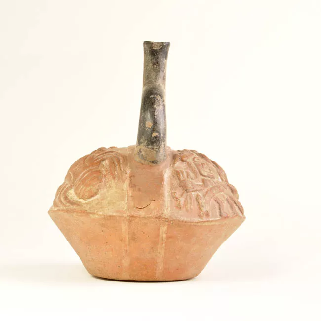 Botella (arqueológica y etnográfica)