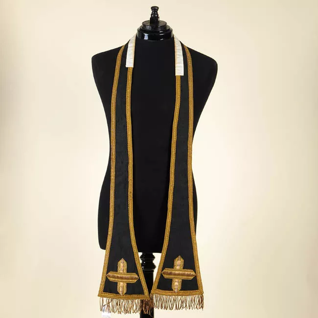 Estola (vestuario litúrgico)
