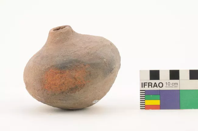 Botella (arqueológica y etnográfica)