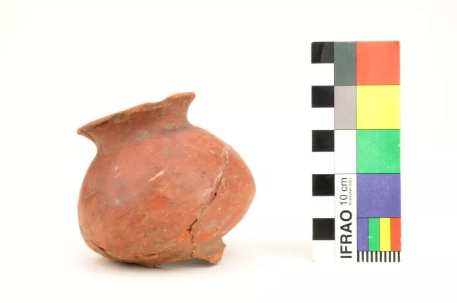 Botella (arqueológica y etnográfica)