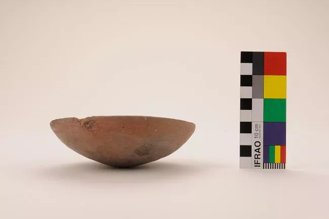 Plato (arqueológico y etnográfico)