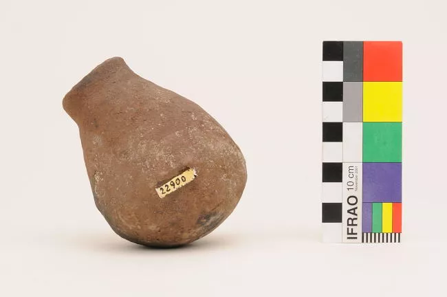 Botella (arqueológica y etnográfica)