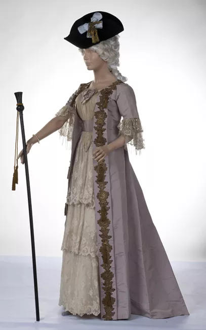 Disfraz (traje)
