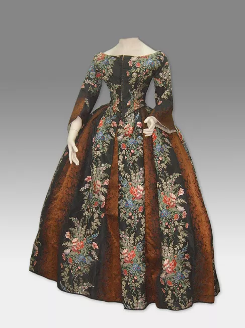 Traje
