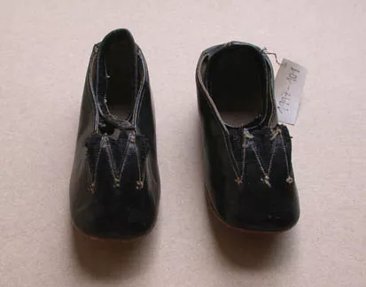 Zapatos de muñeca