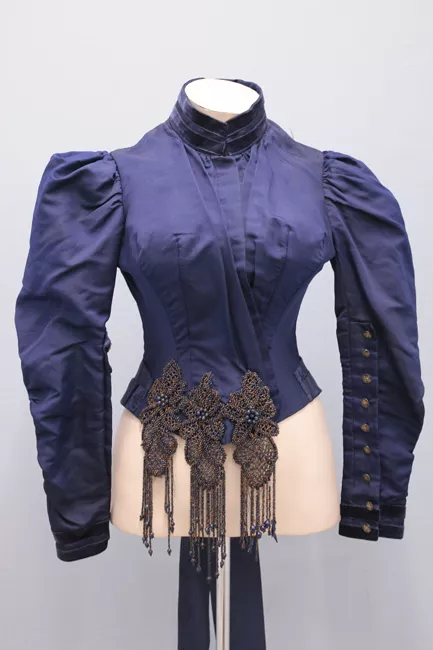 Cuerpo (vestido)