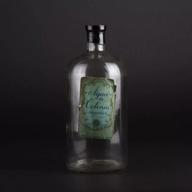 Botella de Agua Colonia Superior