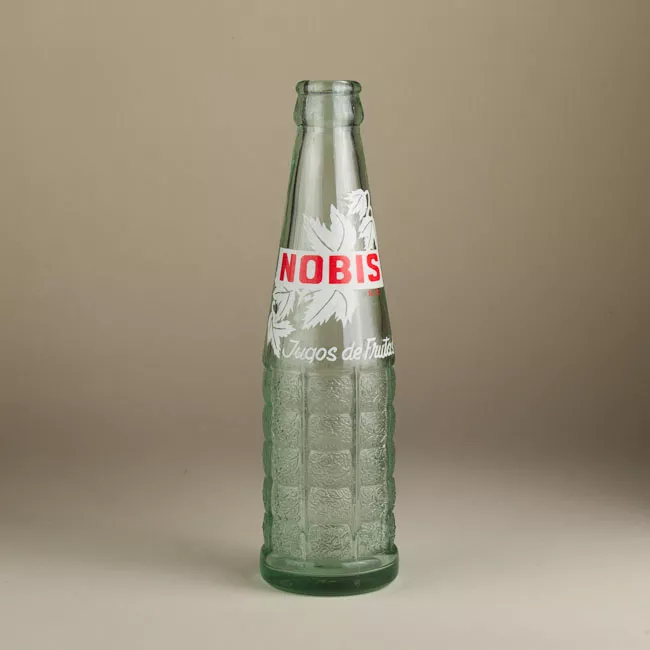 Botella de refresco Nobis