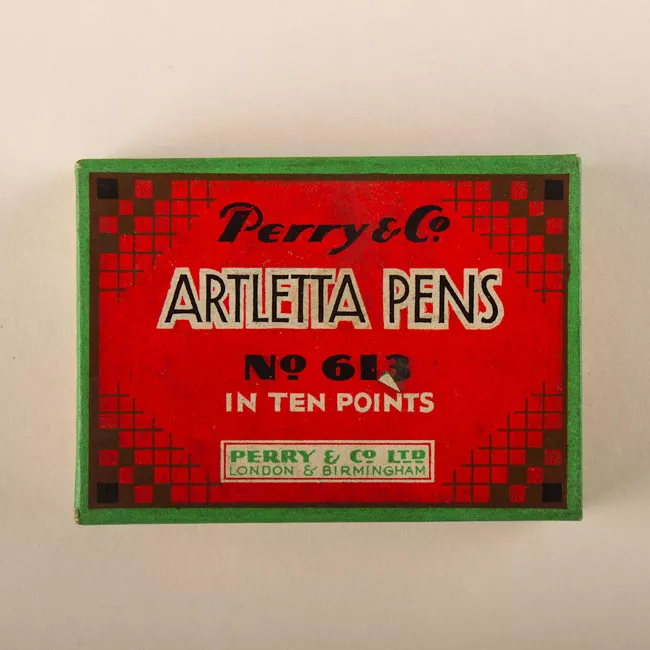 Caja de plumas (punta)