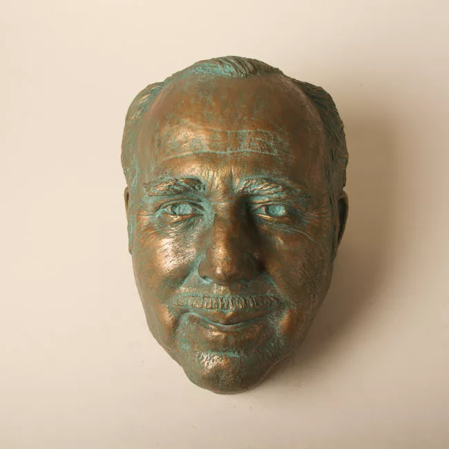 Máscara del Comandante Guido Ossandón Sánchez