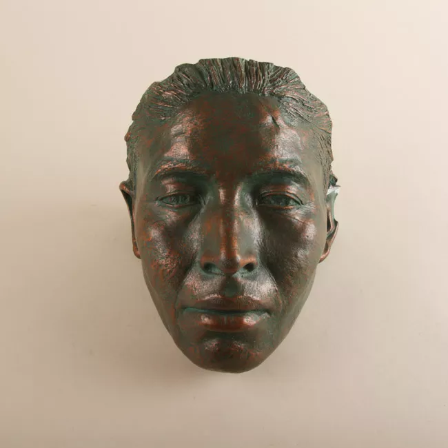 Máscara de Antonio Milicic