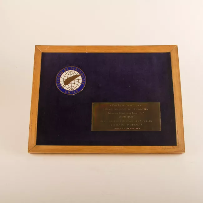 Premio Nacional de Periodismo a René Silva Espejo