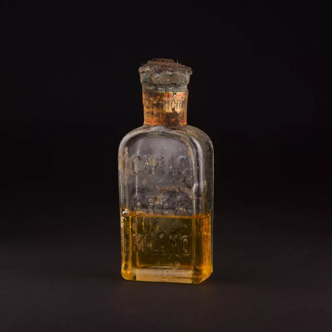 Botella de medicamento