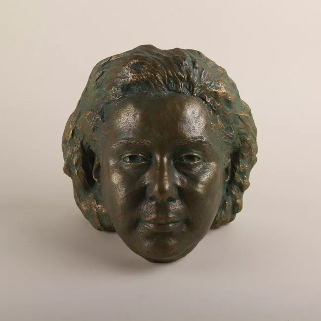 Máscara de Doña  María Eugenia Silva Fuente
