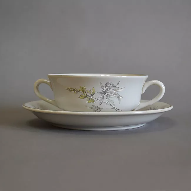 Taza para consomé