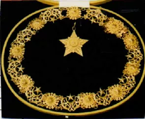 Gran collar de la Orden de la Corona del Reino
