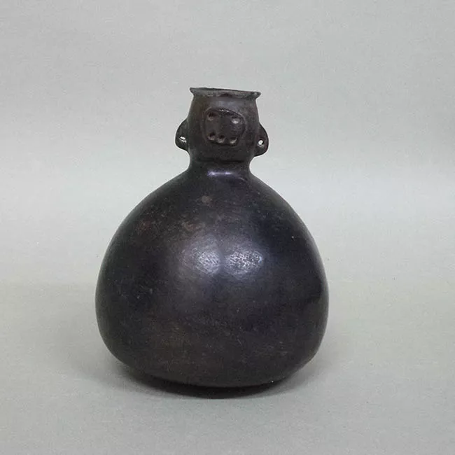 Botella (arqueológica y etnográfica)