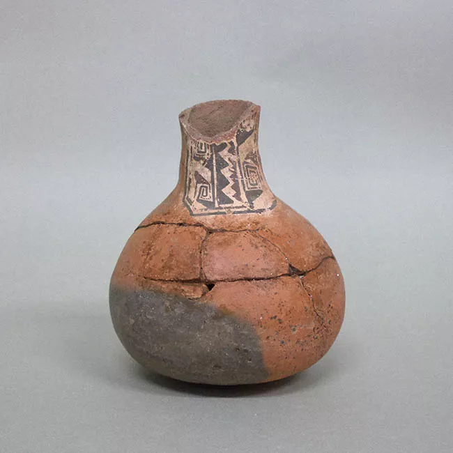 Botella (arqueológica y etnográfica)