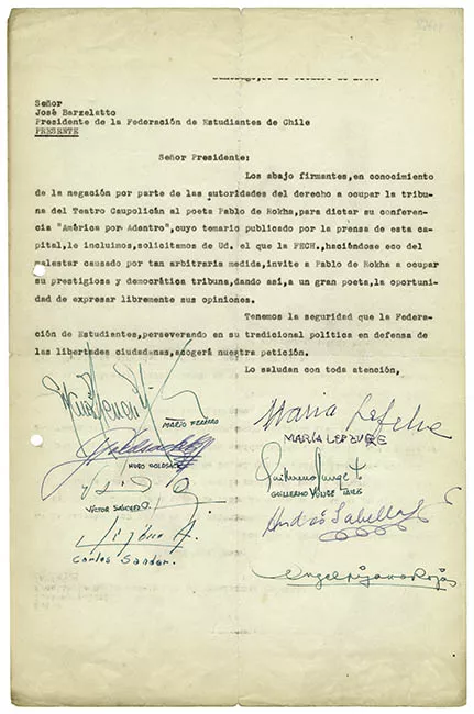 Documento firmado por varios escritores 