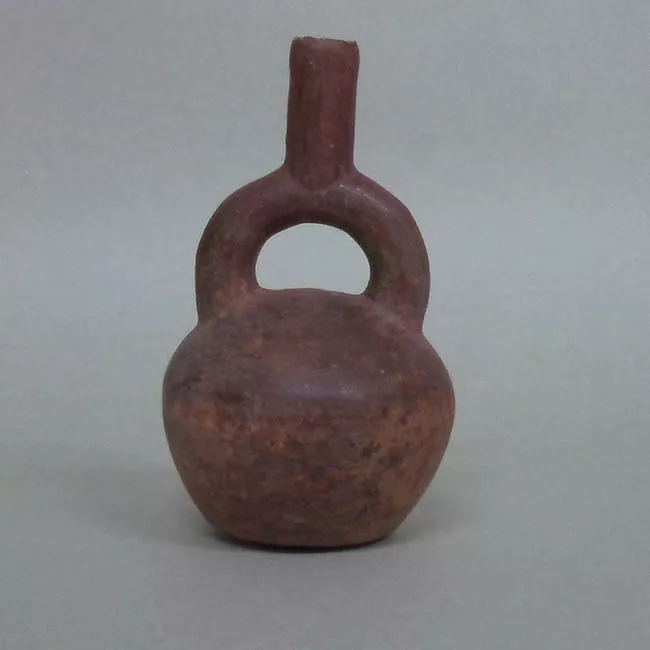 Botella (arqueológica y etnográfica)