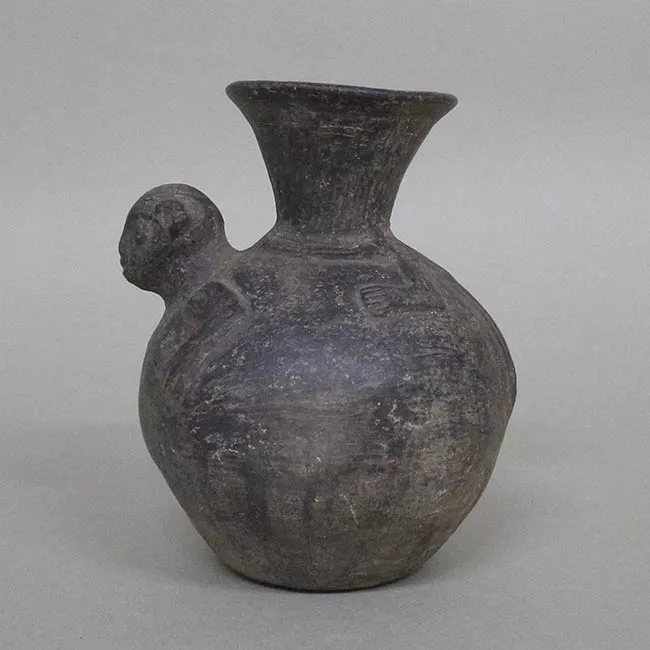 Botella (arqueológica y etnográfica)