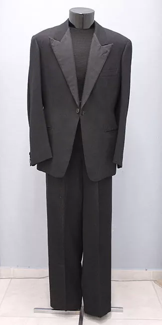 Traje (hombre)
