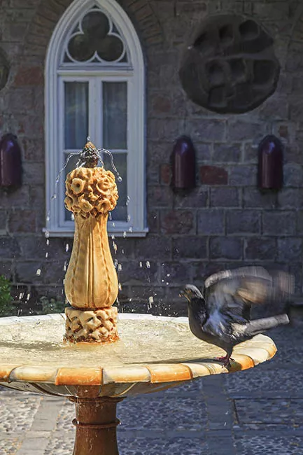 Pilar ornamental