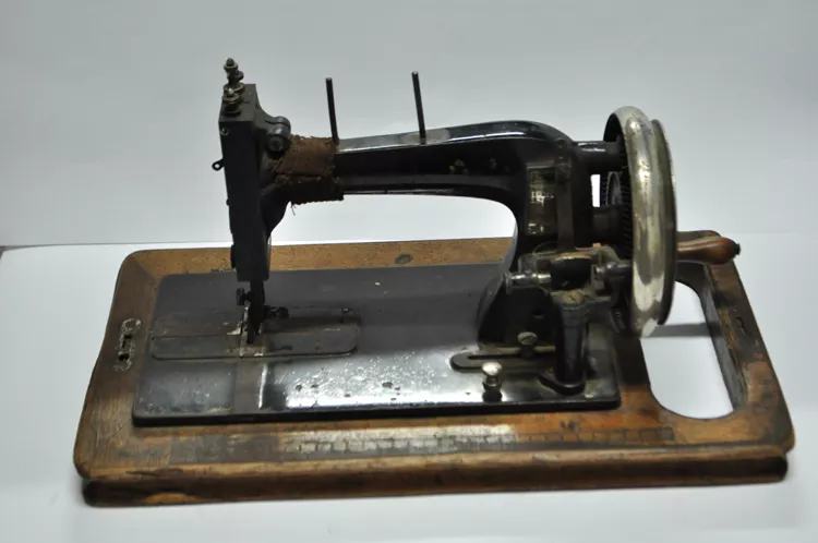 Máquina de coser
