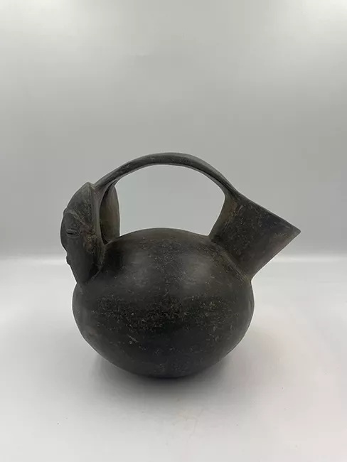 Botella (arqueológica y etnográfica)