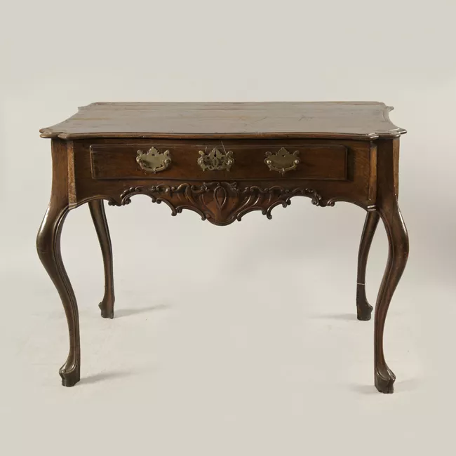 Mesa de arrimo