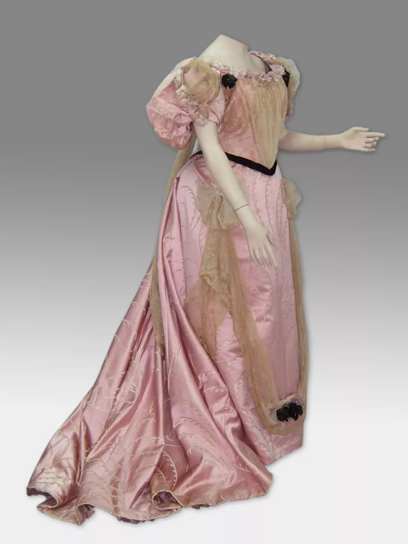 Traje