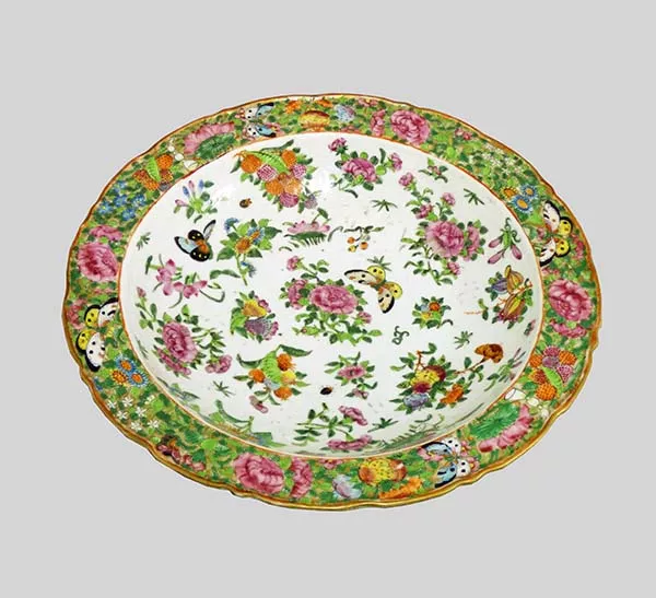 Fuente (contenedor para guardar o servir comida)