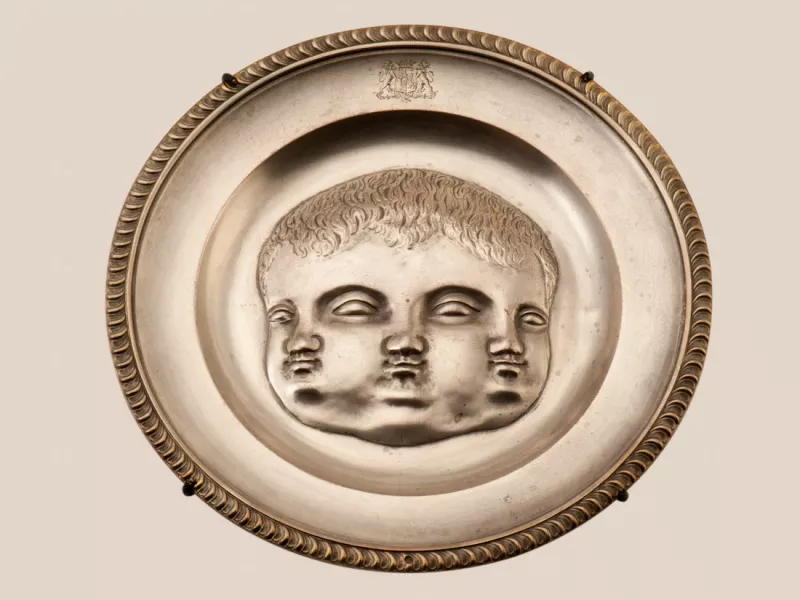 Plato decorativo