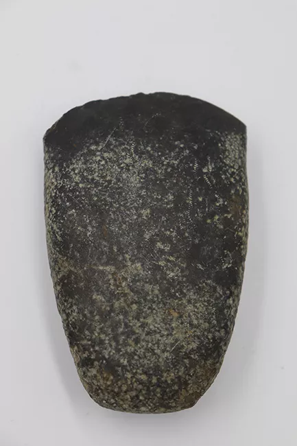Hacha (lítica)